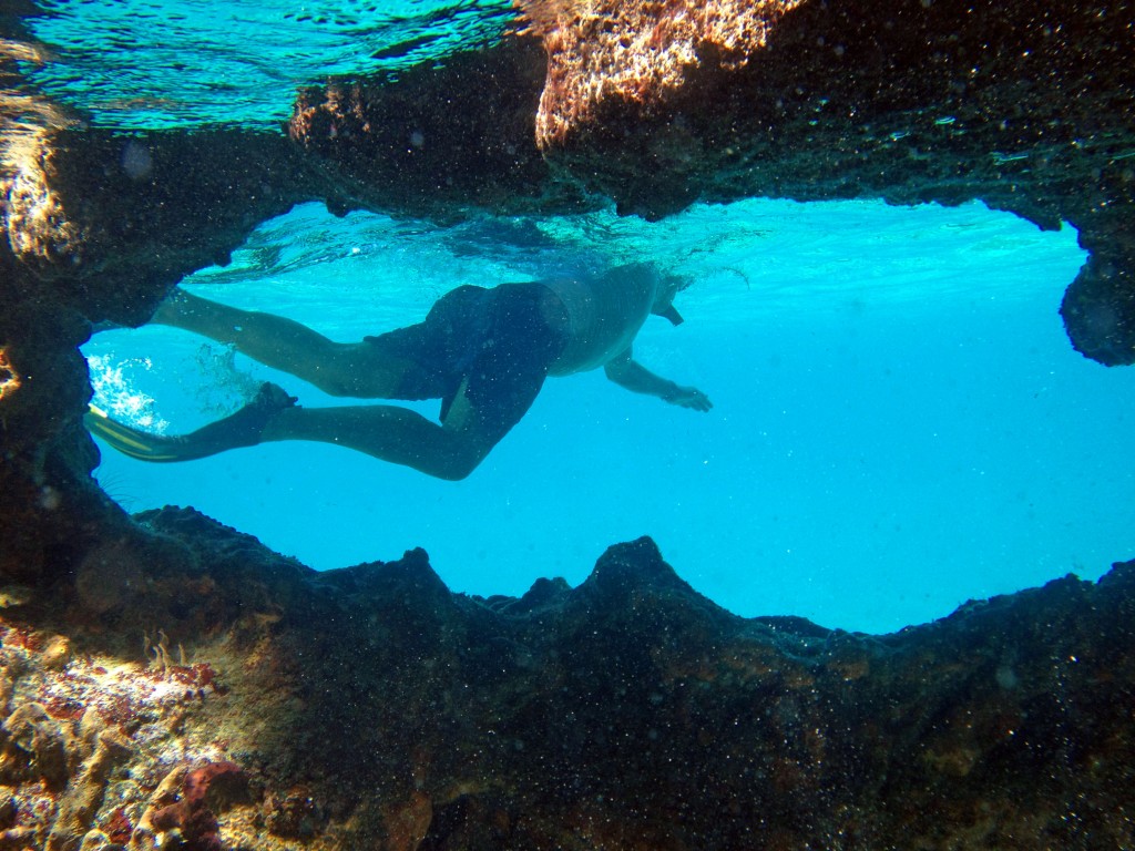 Chris explores Thunderball Grotto!